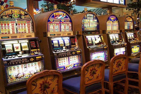 Playing All Kinds of Slots